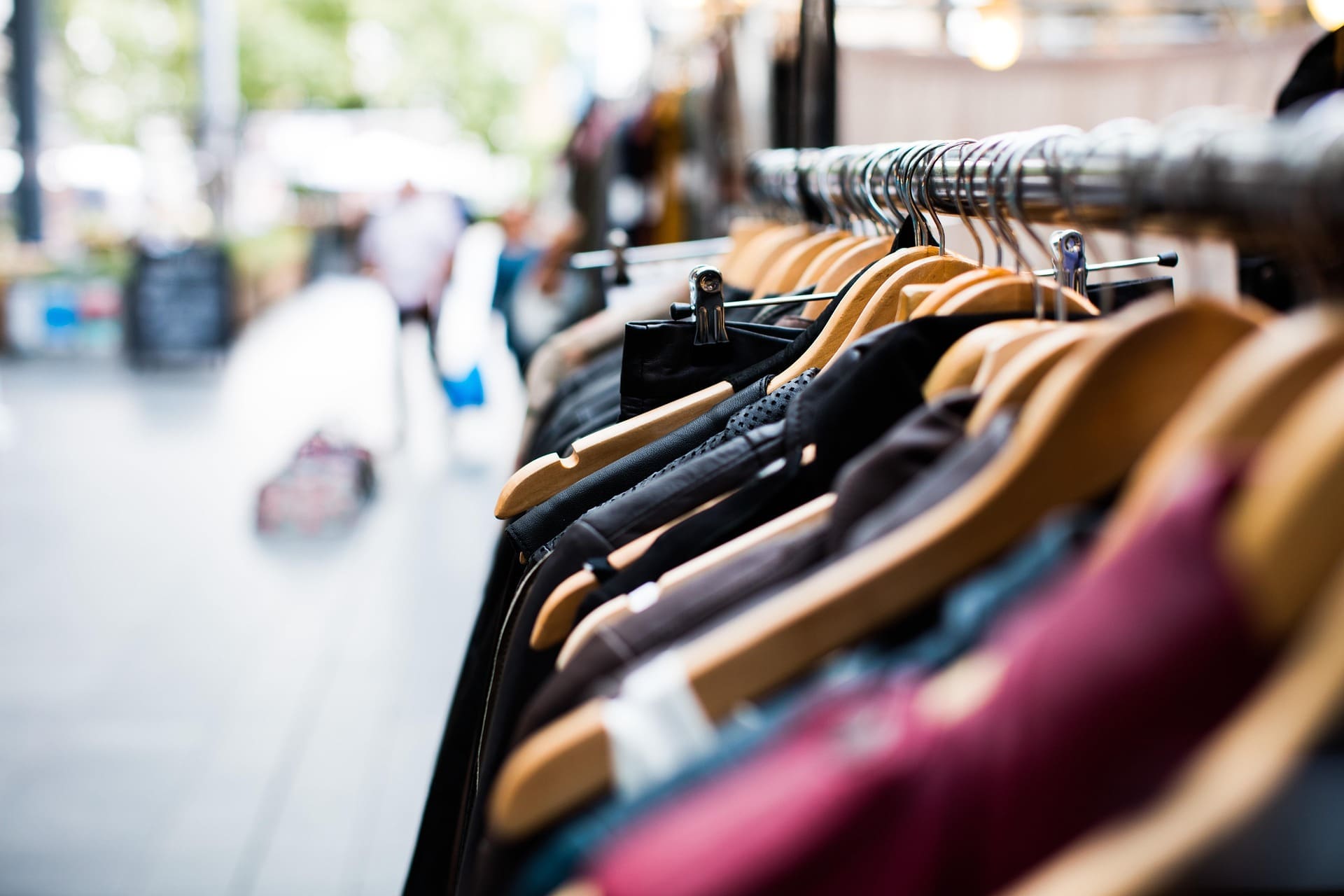 Vide grenier – vide dressing